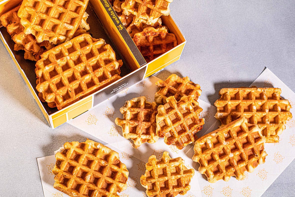 large & totally rad party-Wafels & Dinges