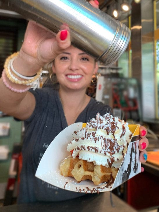 large & totally rad party-Wafels & Dinges